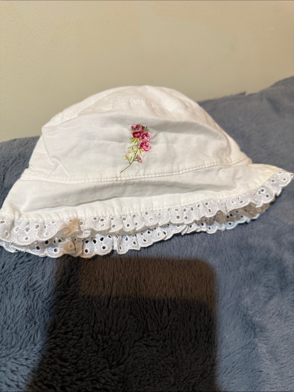 Gymboree Cream Eyelet Sun Hat with Pink Floral Embroidery